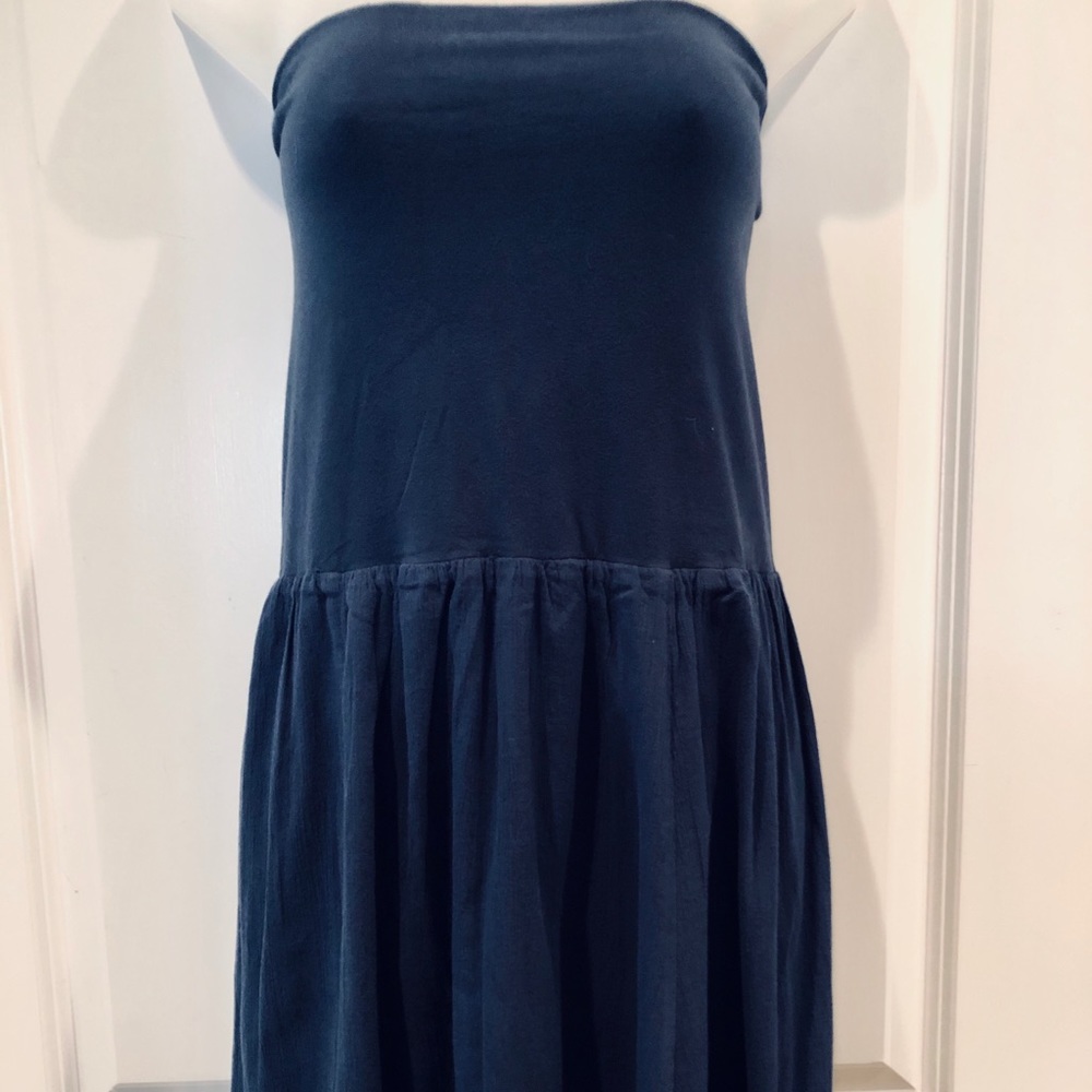 Navy Tube Dress converts into skirt too! Medium